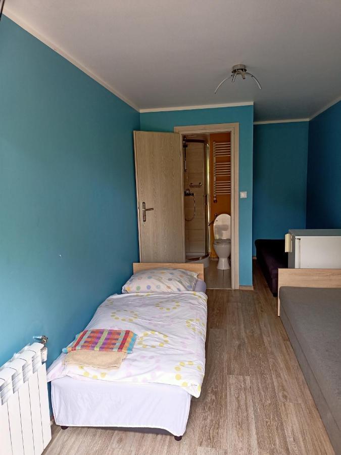 Pokoje Mira Apartamento Torzym Exterior foto